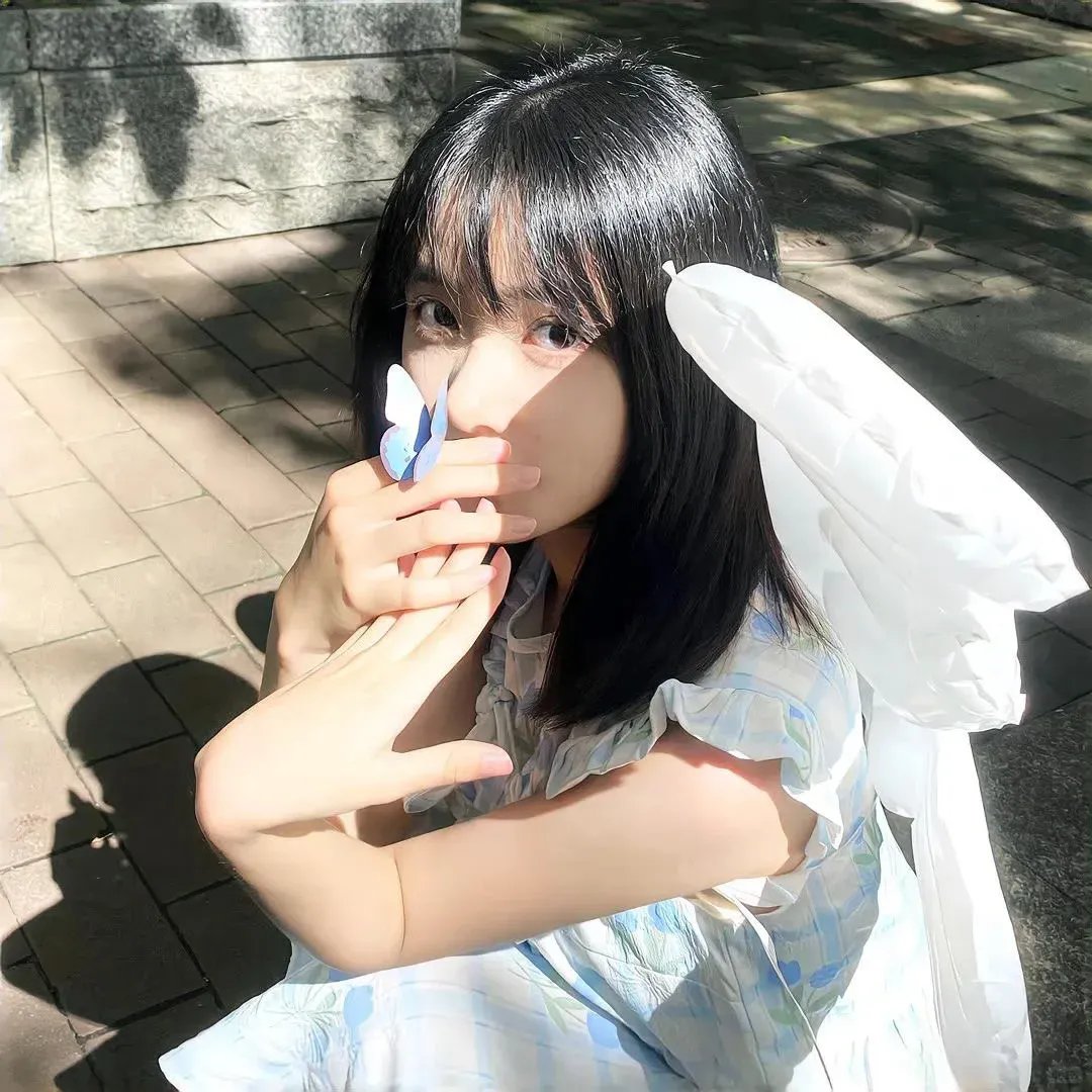 白桦林中的哨所